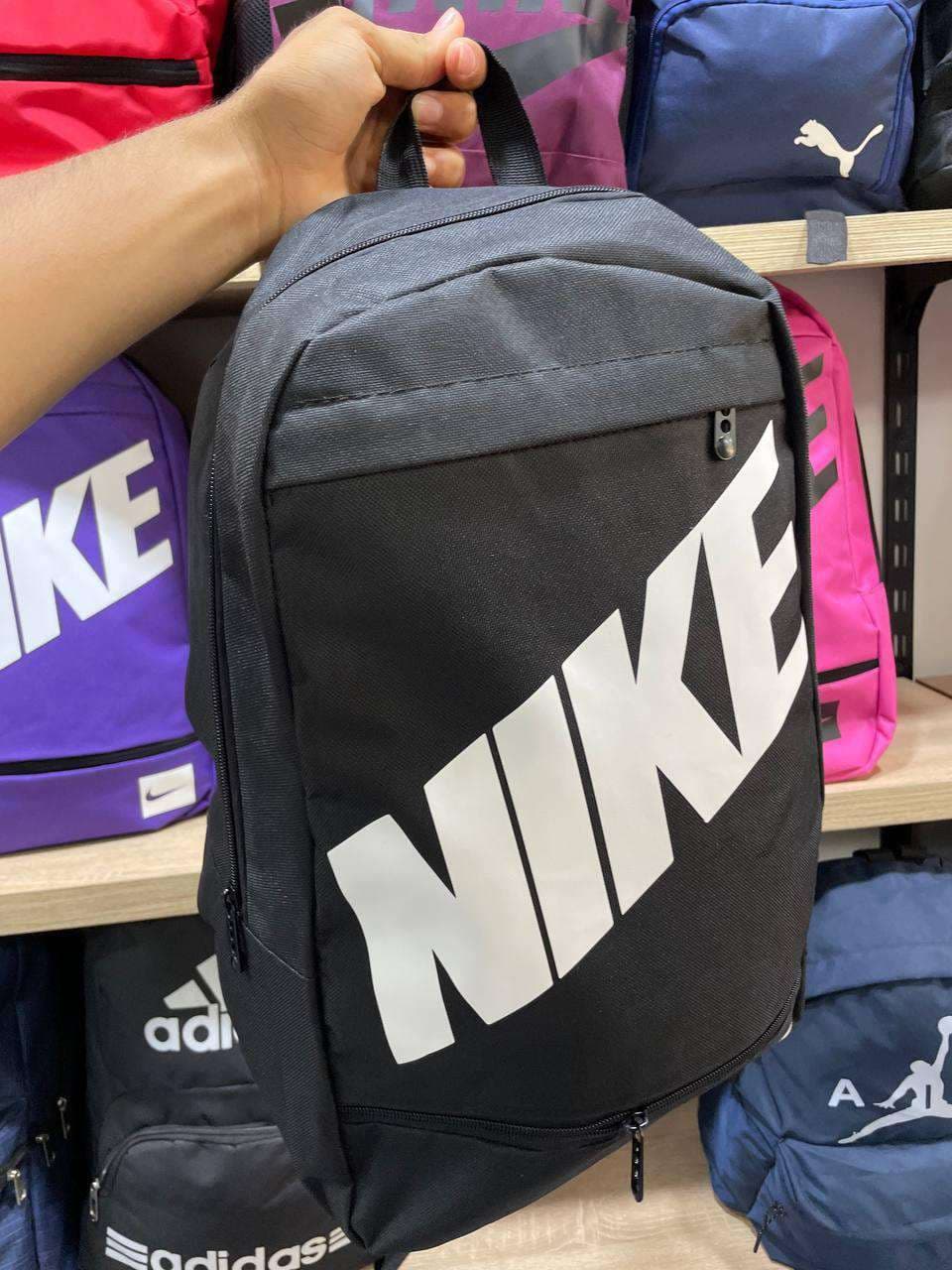 محفظة رياضية